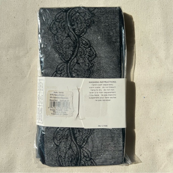 Jessica Simpson Sheer Black Fashion Tights Size M/T - Picture 2 of 5